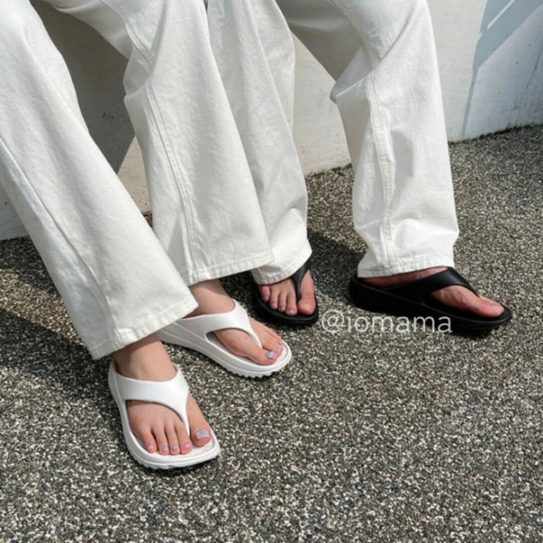 リカバリー トング サンダル 黒 43-44 スポーティー レディース メンズ メンズの靴/シューズ(サンダル)の商品写真