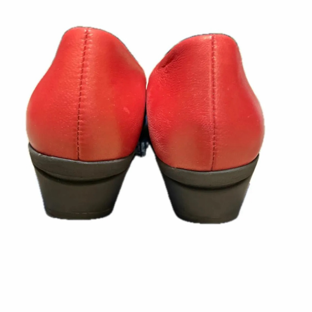 fitfit(フィットフィット)のfitfit パンプス　紅色　ピンク系　24.0 フィットフィット　ラバーソール レディースの靴/シューズ(ハイヒール/パンプス)の商品写真