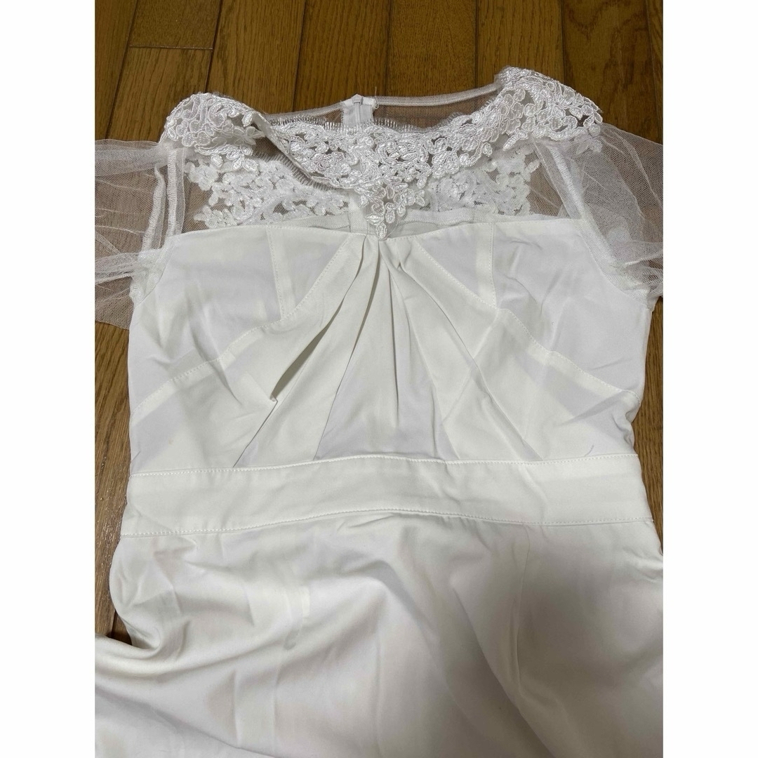 dazzy store(デイジーストア)のデコルテレースドレス♡ホワイト レディースのフォーマル/ドレス(ミディアムドレス)の商品写真