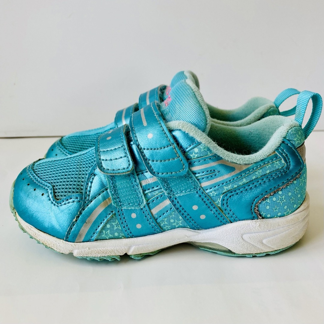 asics(アシックス)のアシックス スニーカー 4足セット 紫・水色・グレー 17cm・白 16.5cm キッズ/ベビー/マタニティのキッズ靴/シューズ(15cm~)(スニーカー)の商品写真