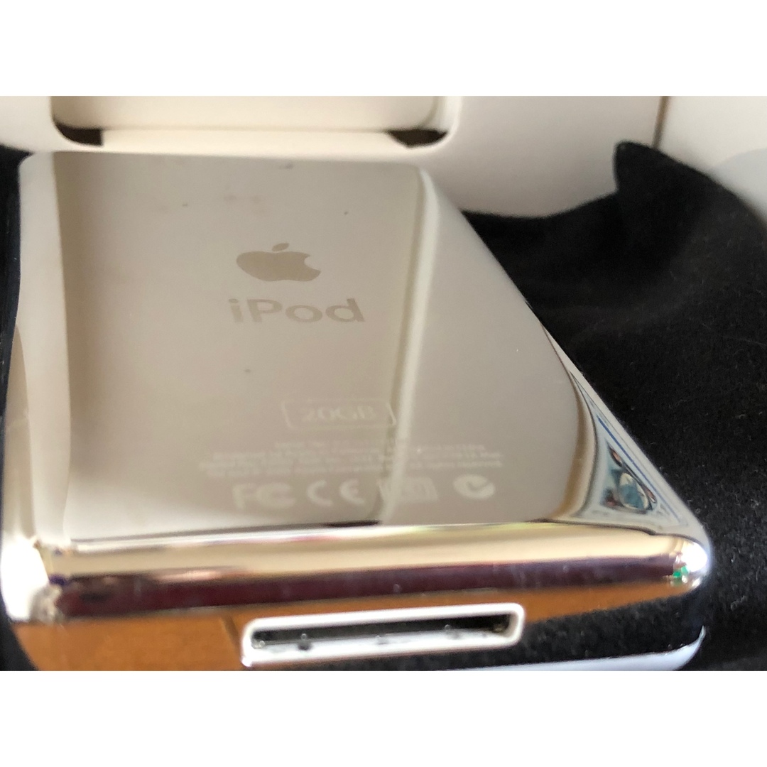 中古 iPod classic 20GB MA079J スマホ/家電/カメラのオーディオ機器(ポータブルプレーヤー)の商品写真