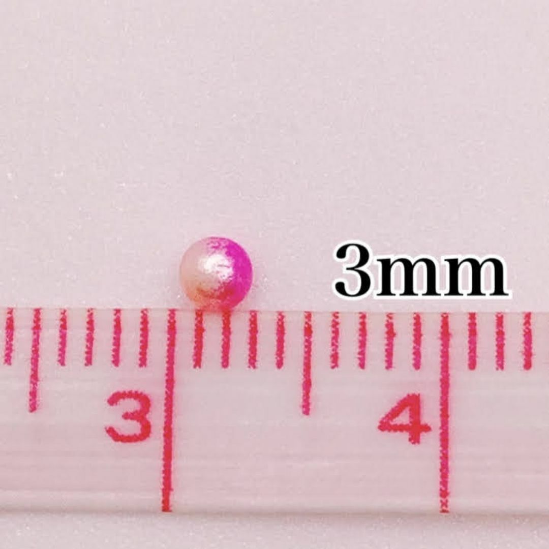 【R2604】パールビーズ　穴なし　ピンク色　3mm　300個×2袋 ハンドメイドの素材/材料(各種パーツ)の商品写真