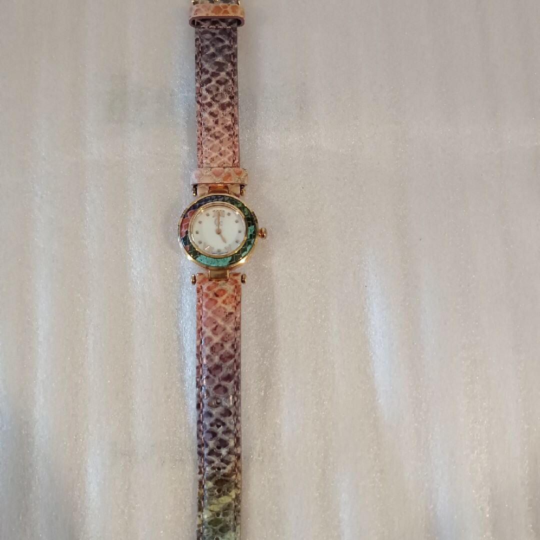 GUESS(ゲス)のGC レディース腕時計 レディースのファッション小物(腕時計)の商品写真