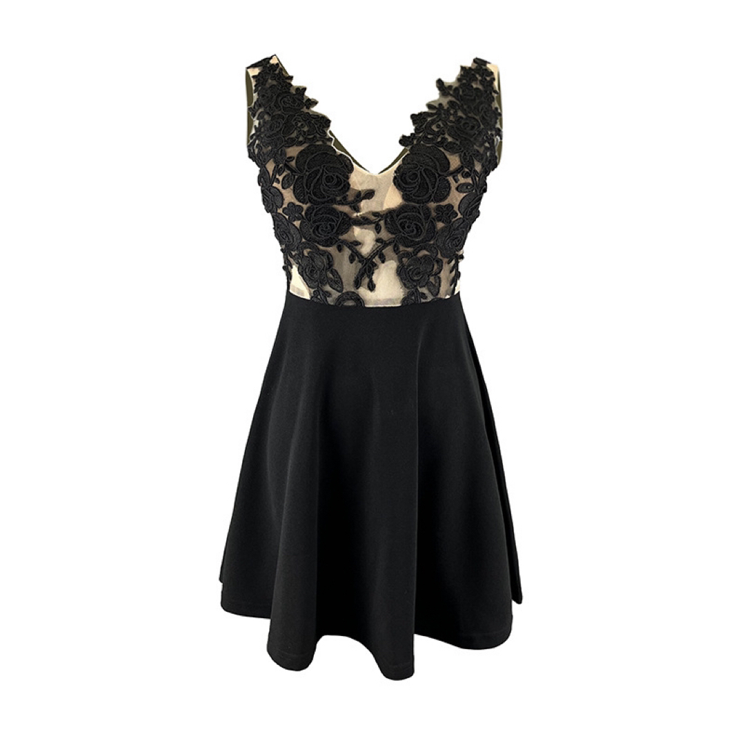 dazzy store(デイジーストア)の花柄刺繍キャバフレアドレス♡ブラックL レディースのフォーマル/ドレス(ミディアムドレス)の商品写真