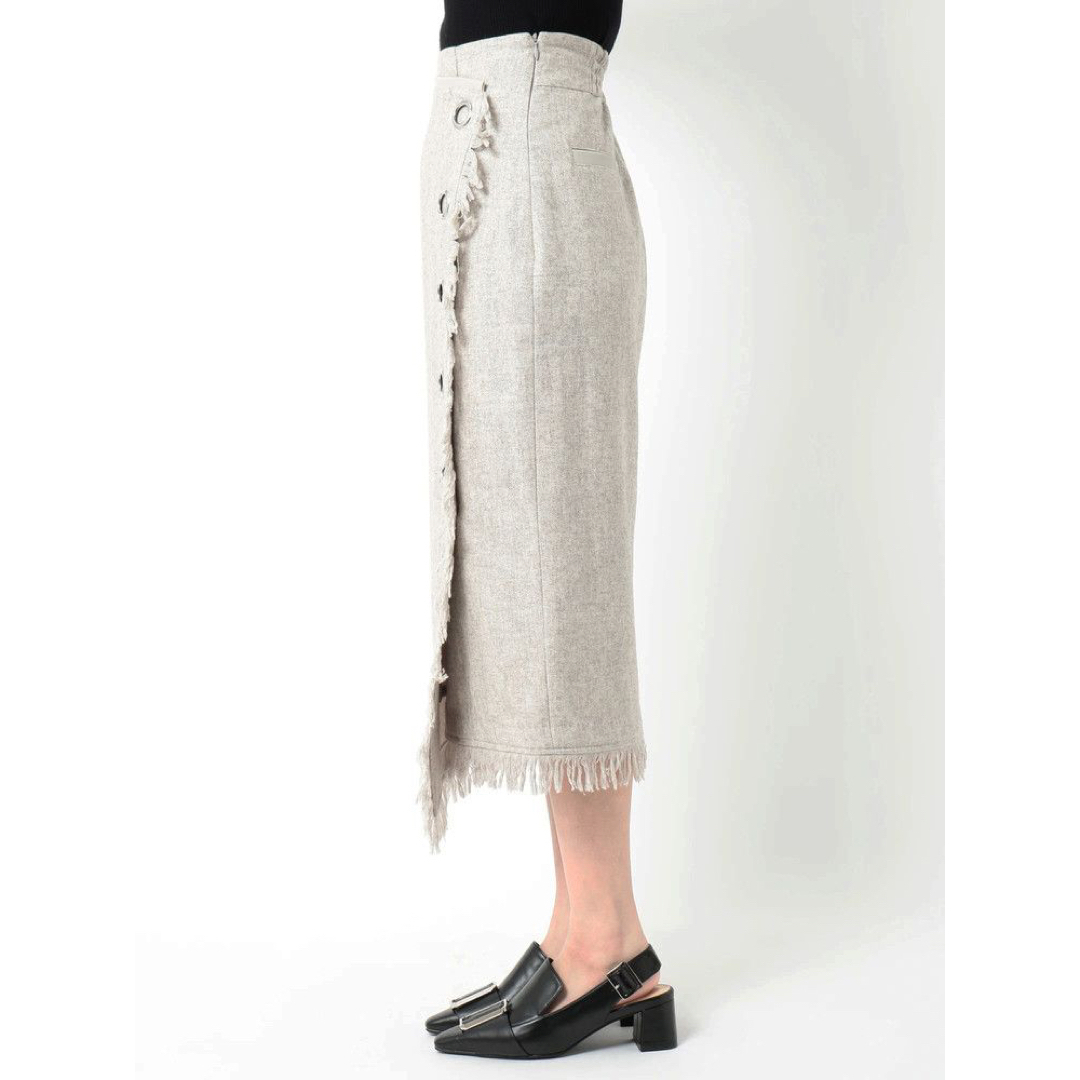 MURUA(ムルーア)のMURUA ムルーア フリンジラップスカート アイボリー Sサイズ グレー レディースのスカート(ロングスカート)の商品写真