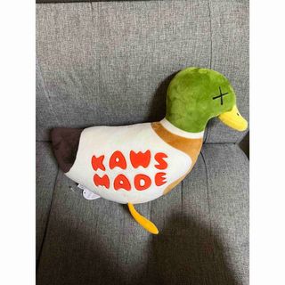 Human made kaws ぬいぐるみ