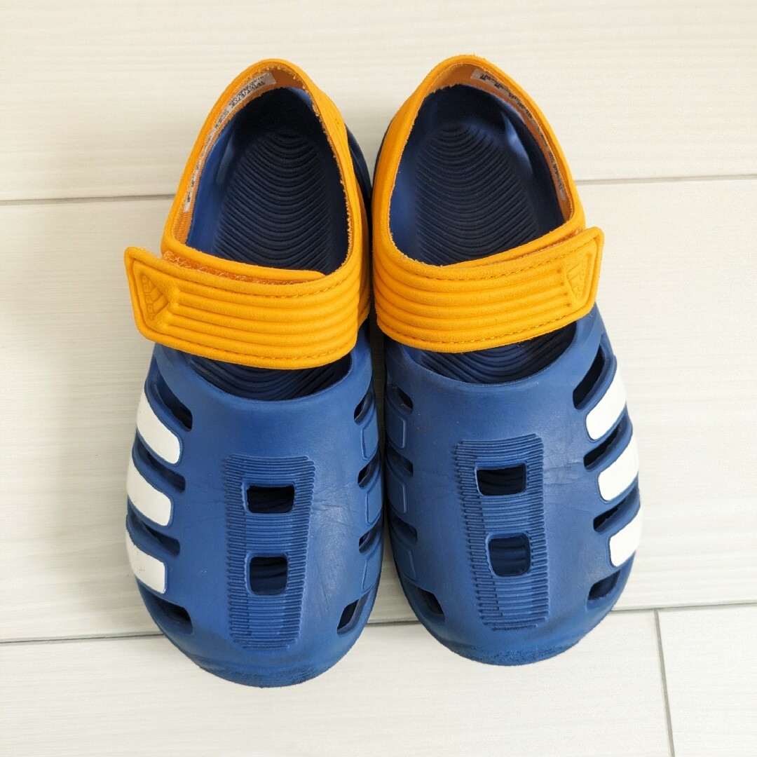 adidas(アディダス)のアディダス adidas  キッズ サンダル 16cm 男の子 水陸両用 キッズ/ベビー/マタニティのキッズ靴/シューズ(15cm~)(サンダル)の商品写真