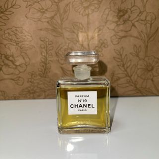 シャネル(CHANEL)のCHANEL N°19(その他)