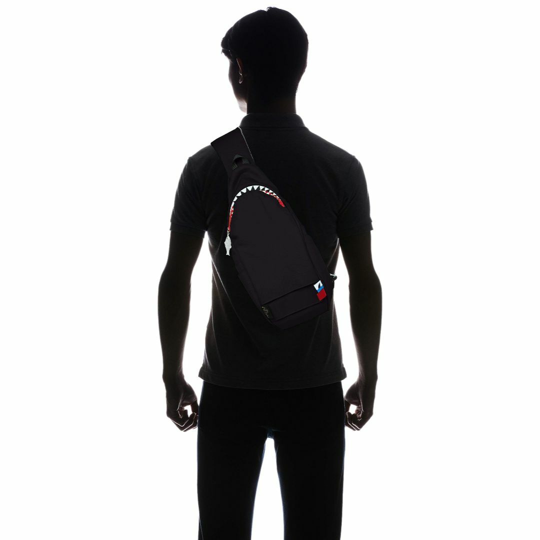 【色: ブラック】[モーンクリエイションズ] シャーク スリングバッグ SK-1 メンズのバッグ(その他)の商品写真