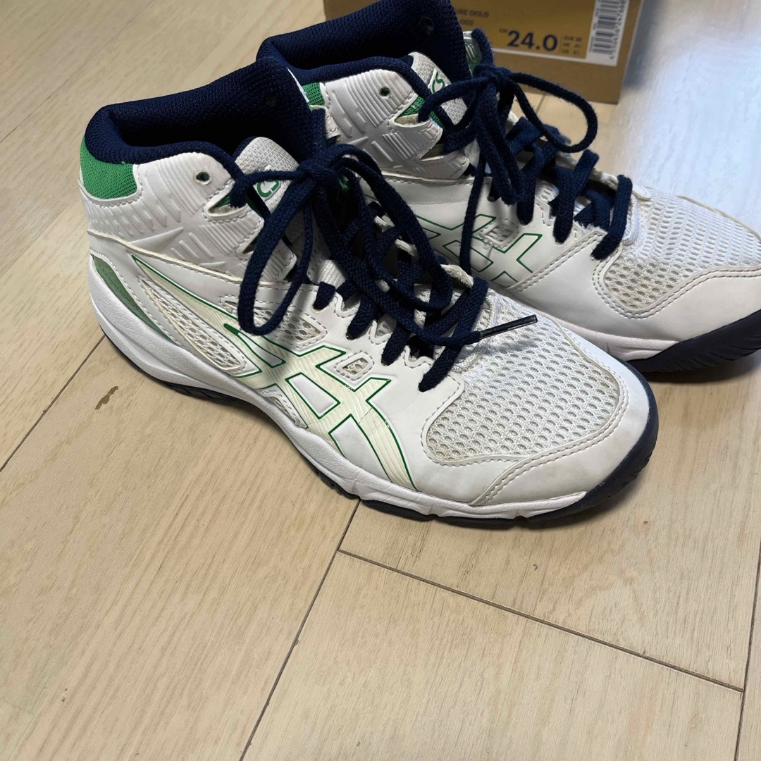 asics(アシックス)のasics バスケット　バッシュ スポーツ/アウトドアのスポーツ/アウトドア その他(バスケットボール)の商品写真