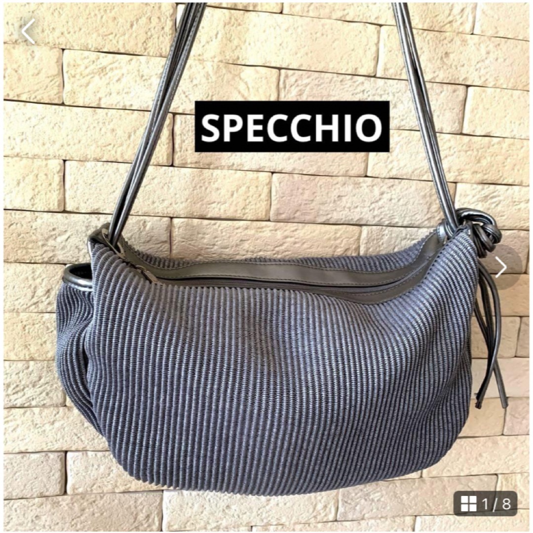 SPECCHIO シャトルプリーツ ショルダーバッグ シルバー レディースのバッグ(ショルダーバッグ)の商品写真