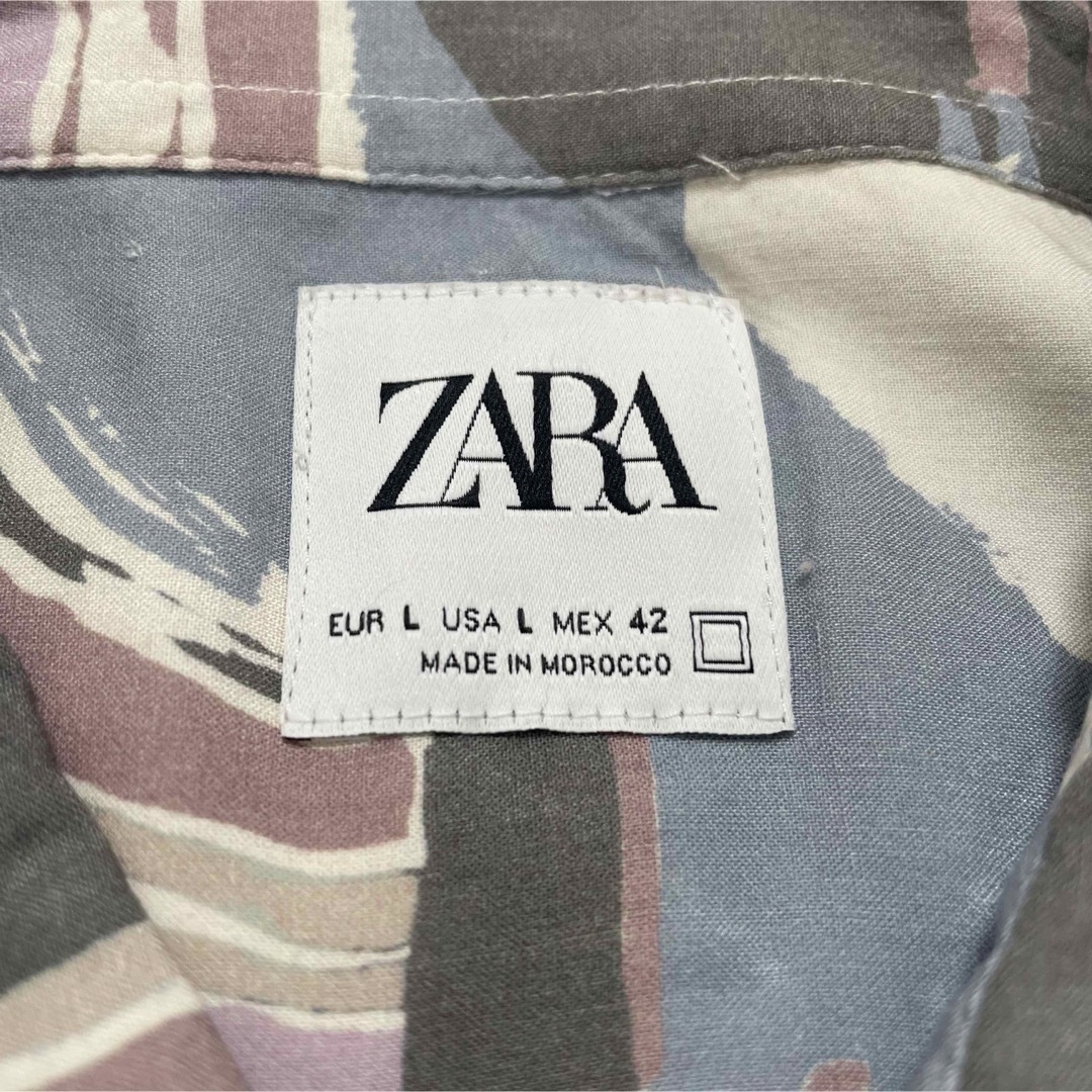 ZARA(ザラ)の激レア★ ZARA ザラ　長袖シャツ　総柄　幾何学柄　幾何学模様　テロシャツ　L メンズのトップス(シャツ)の商品写真