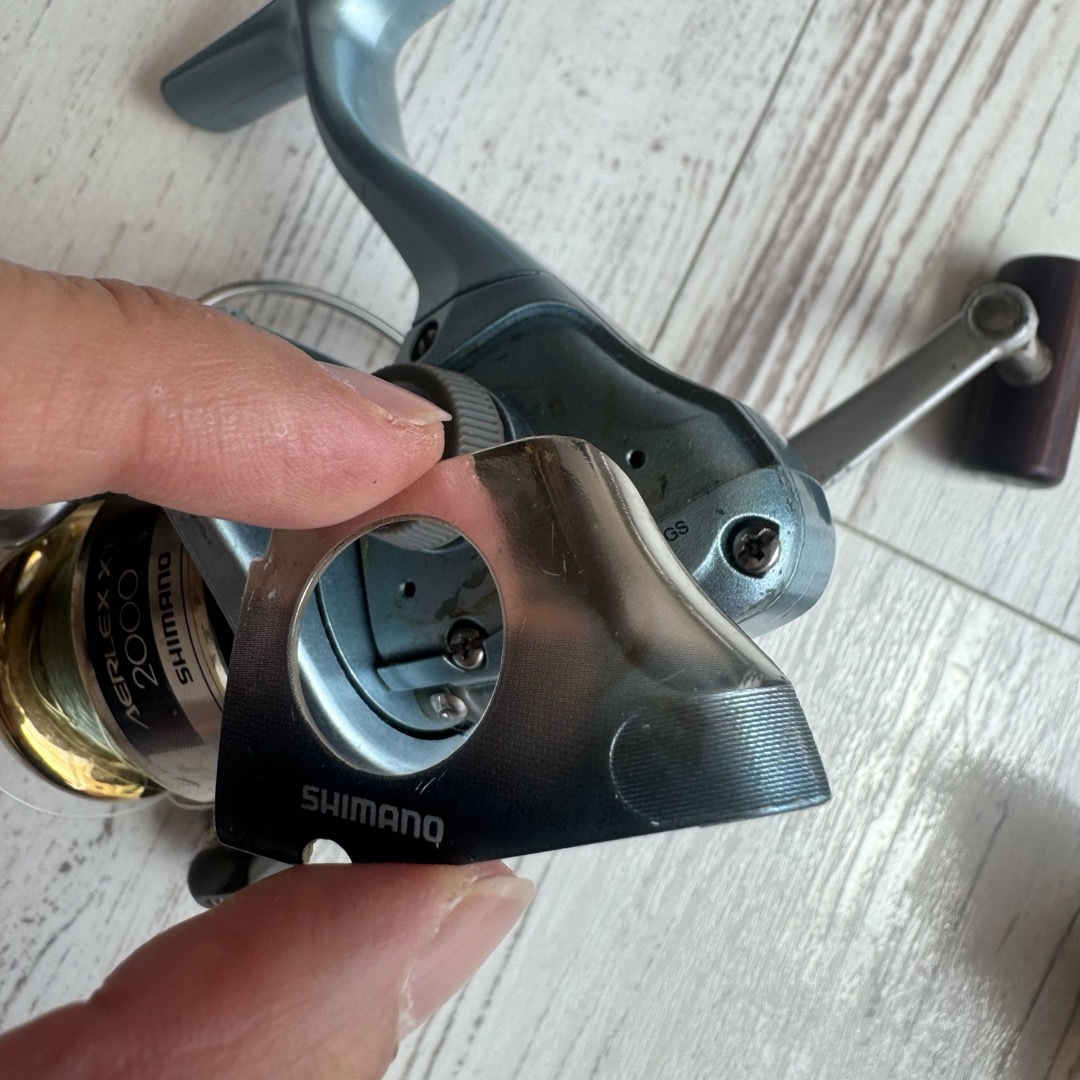 SHIMANO(シマノ)のSHIMANO シマノ AERLEX XT2000 リール スピニングリール スポーツ/アウトドアのフィッシング(リール)の商品写真