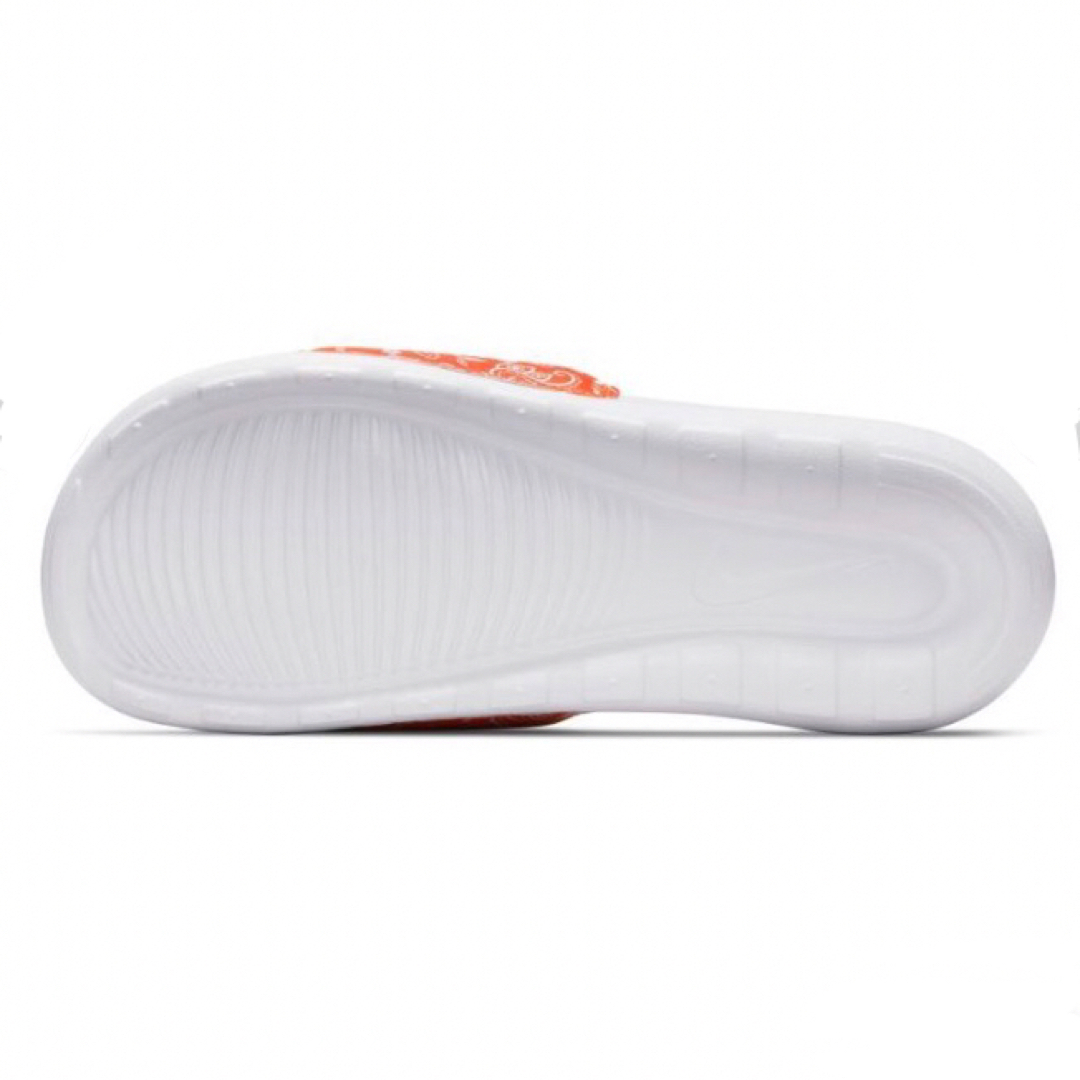 NIKE(ナイキ)のナイキ　サンダル　ベナッシ　シャワーサンダル　ペイズリー　25  新品　タグ付 レディースの靴/シューズ(サンダル)の商品写真