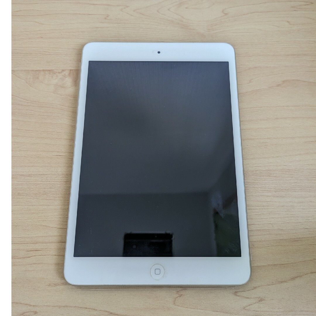 Apple(アップル)のアップル iPad mini 2 WiFi 16GB シルバー スマホ/家電/カメラのPC/タブレット(タブレット)の商品写真