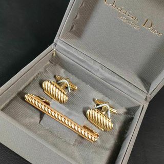 クリスチャンディオール(Christian Dior)の【極美品】Diorディオール　カフス・タイピンセット　ゴールド　ストライプ　斜線(ネクタイピン)