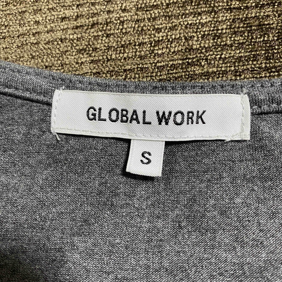 GLOBAL WORK(グローバルワーク)のGLOBAL WORK グローバルワーク　刺繍　ロングワンピース　グレー　S レディースのワンピース(ロングワンピース/マキシワンピース)の商品写真