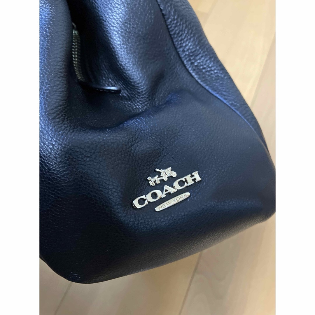 COACH(コーチ)のCOACHコーチ黒ハンドバッグ レディースのバッグ(ハンドバッグ)の商品写真