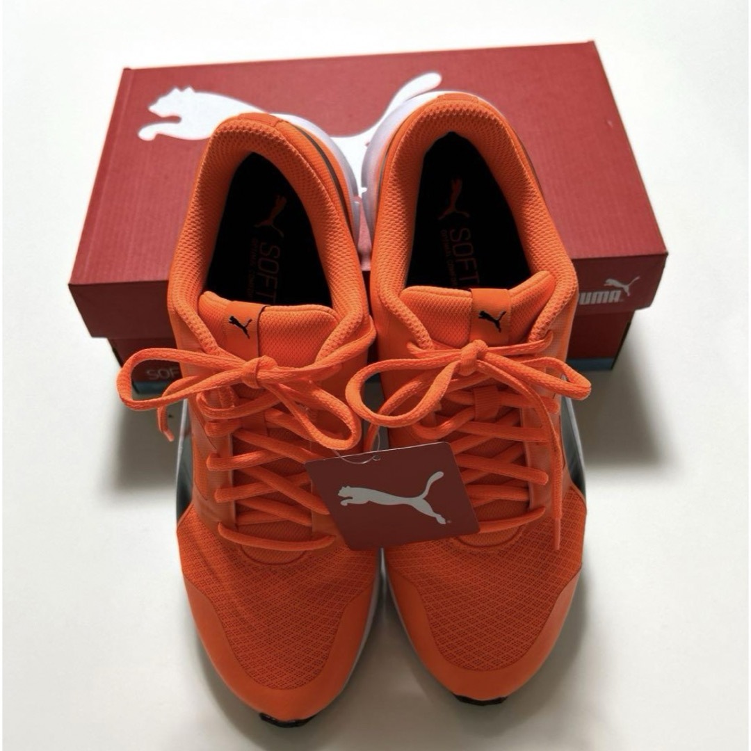PUMA(プーマ)の【新品未使用】プーマフレックスレーサー　26.5㎝　ショッキング　オレンジ メンズの靴/シューズ(スニーカー)の商品写真