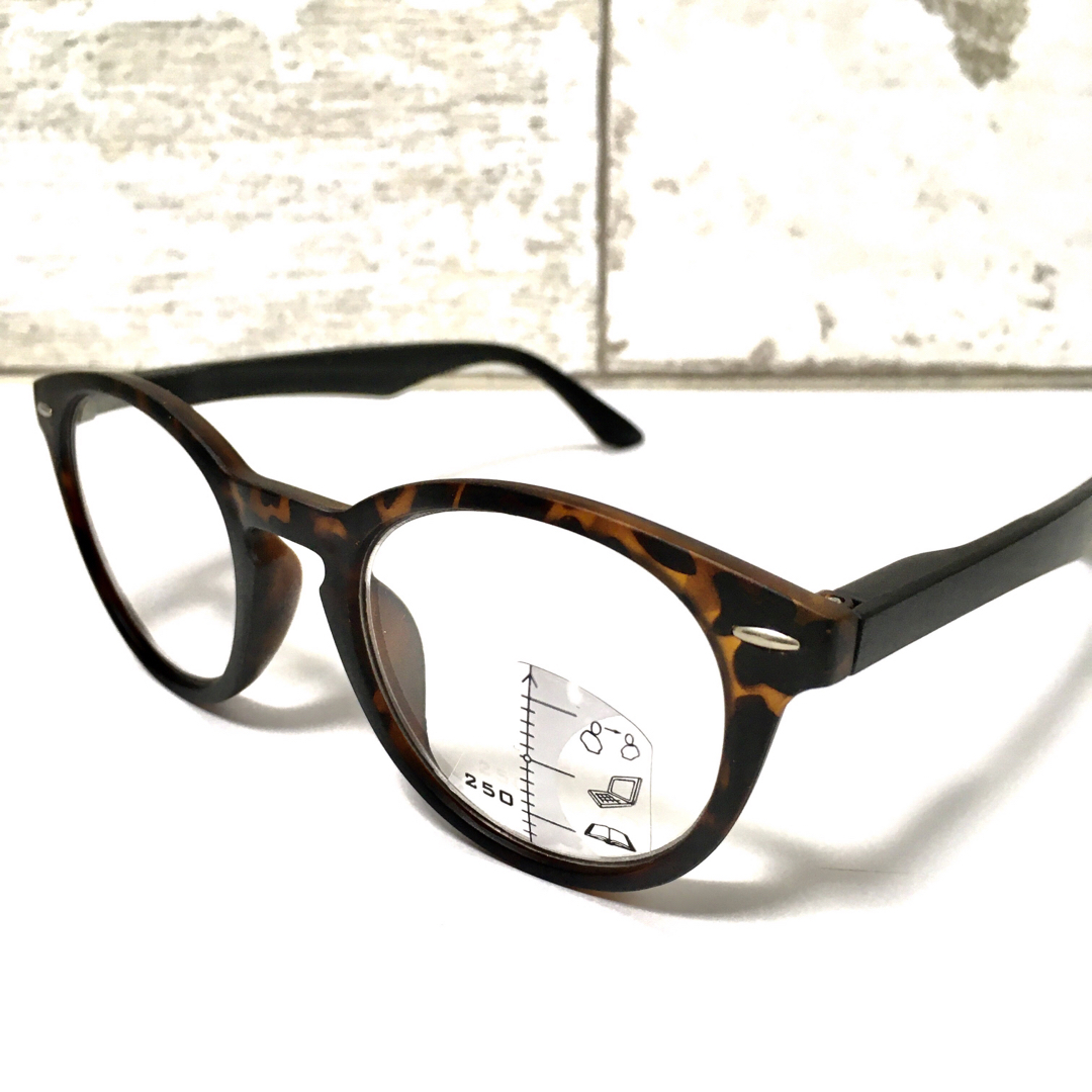 遠近両用 老眼鏡 ボストン メンズ レディース 累進レンズ 2.5 メンズのファッション小物(サングラス/メガネ)の商品写真