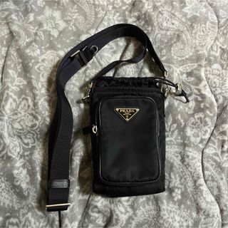 プラダ(PRADA)のプラダ　スマートフォンケース　ミニショルダーバッグ　スマホホルダー(ショルダーバッグ)