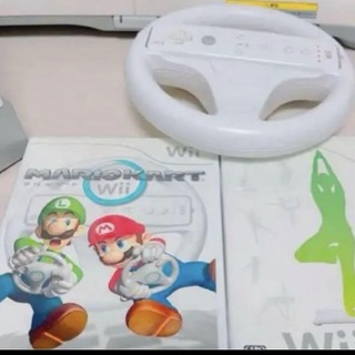 ウィーユー(Wii U)のwii 本体 wii fit 本体＋ソフト(家庭用ゲーム機本体)