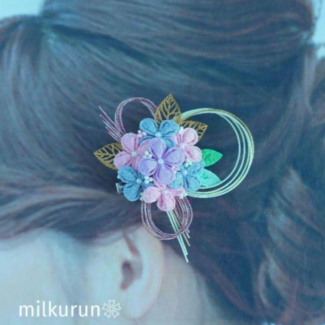 つまみ細工 ❁ 髪飾り ブローチ2点セット【あじさい】 ハンドメイドのアクセサリー(ヘアアクセサリー)の商品写真