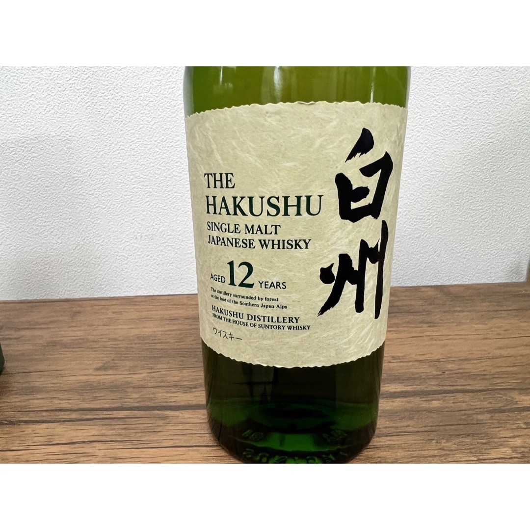 サントリー(サントリー)のサントリー白州12年　700ml 新品 食品/飲料/酒の酒(ウイスキー)の商品写真