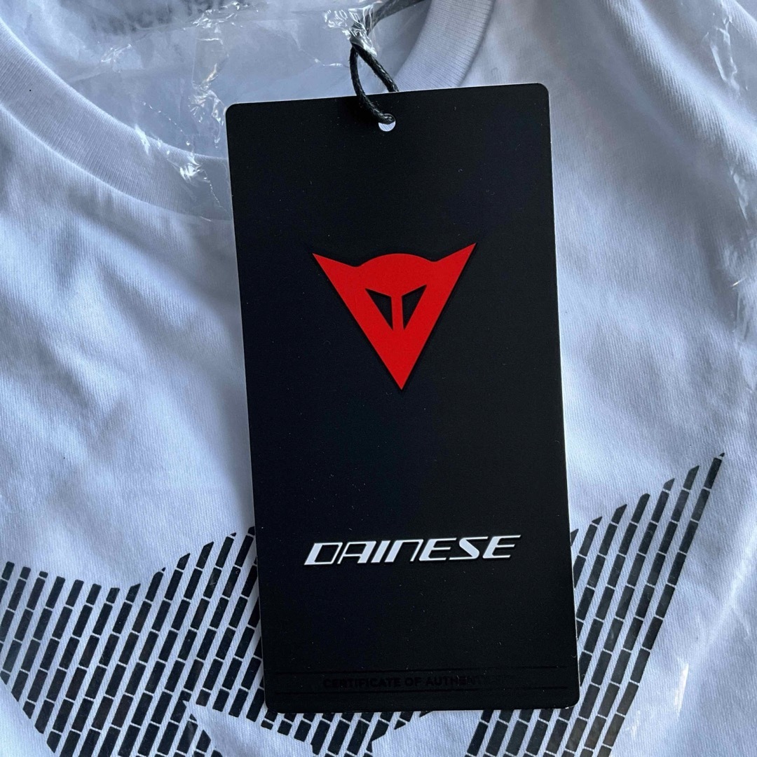 DAINESE T-SHIRT LOGO  白/黒　イタリアサイズＬ新品 自動車/バイクのバイク(装備/装具)の商品写真