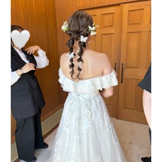 蝶々ヘアクリップ　ウェディングヘアアクセサリー(バレッタ/ヘアクリップ)