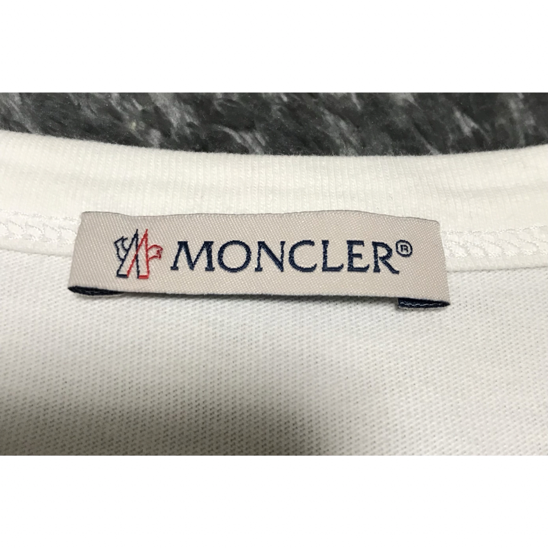 MONCLER(モンクレール)のmoncler ロゴtシャツ メンズのトップス(Tシャツ/カットソー(半袖/袖なし))の商品写真