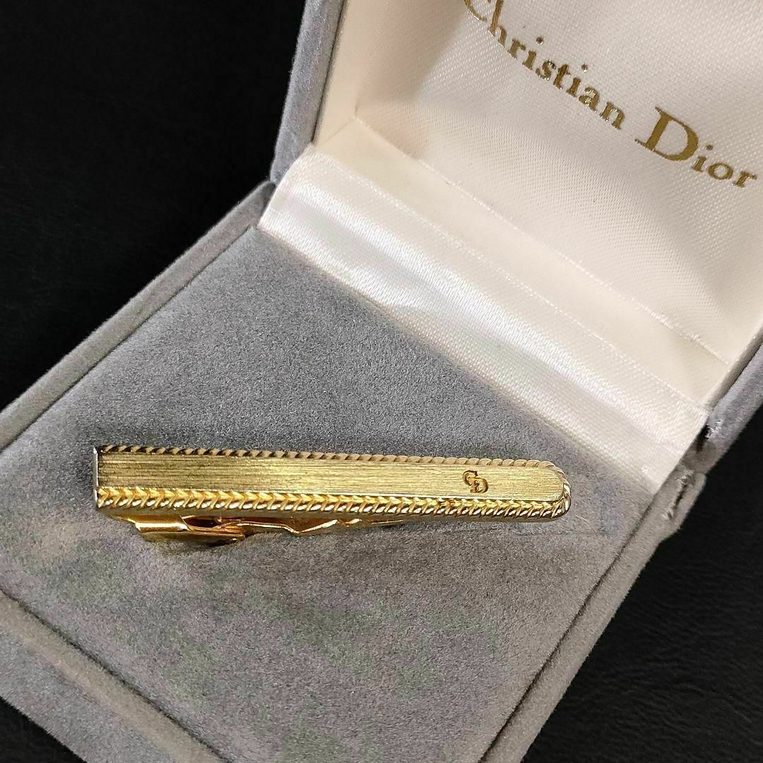 Christian Dior(クリスチャンディオール)の【極美品】Dior　ディオール　ネクタイピン　CDロゴ　ストライプ　ゴールド メンズのファッション小物(ネクタイピン)の商品写真