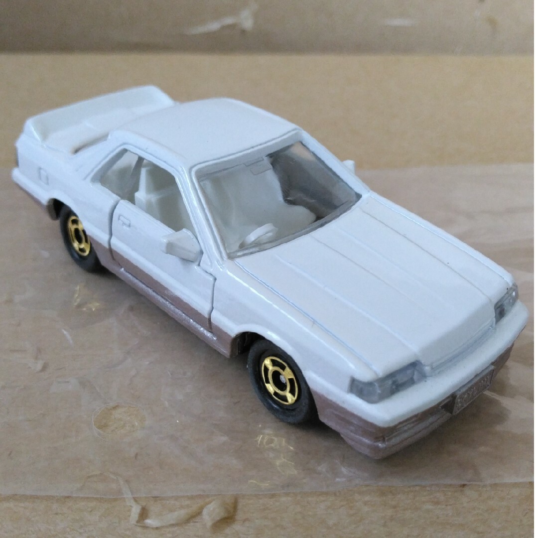 Takara Tomy(タカラトミー)のイケダ特注トミカ 日産 スカイライン GTS-R (EHR31) エンタメ/ホビーのおもちゃ/ぬいぐるみ(ミニカー)の商品写真