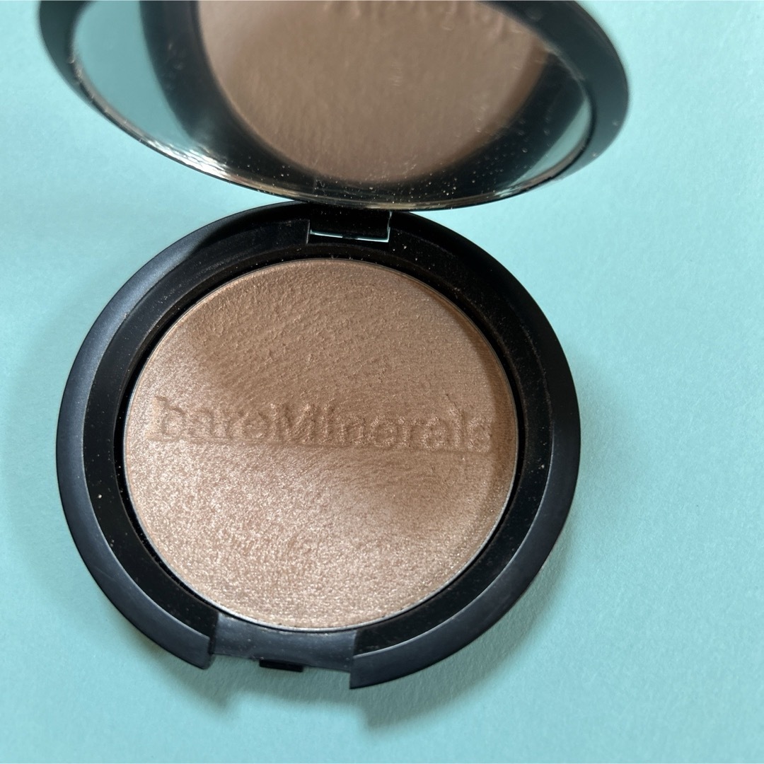 bareMinerals(ベアミネラル)のベアミネラル　エンドレスグローハイライターゼン コスメ/美容のベースメイク/化粧品(フェイスパウダー)の商品写真