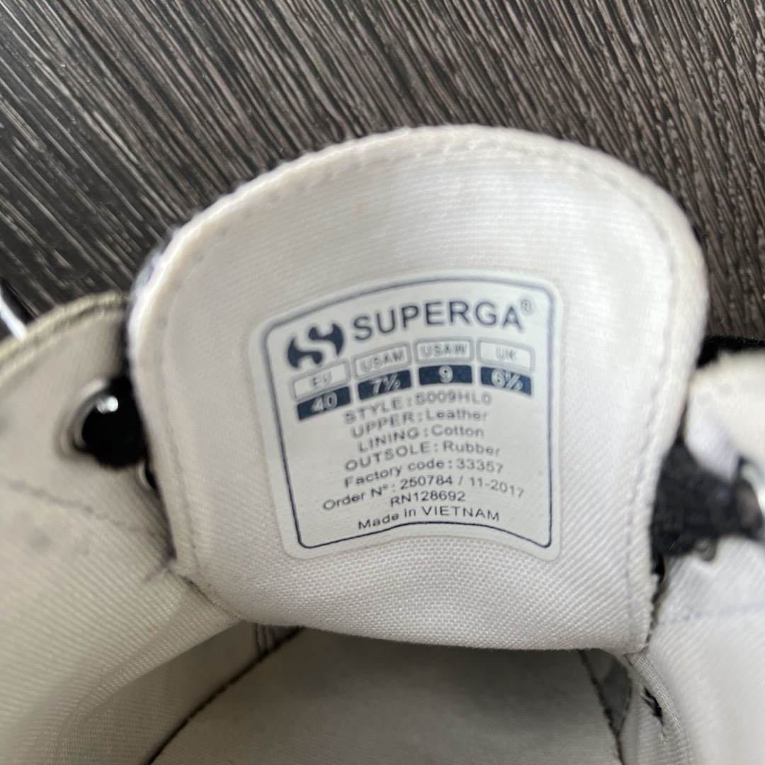 SUPERGA(スペルガ)のSUPERGA 撥水本革 レザースニーカー　EU40 メンズの靴/シューズ(スニーカー)の商品写真