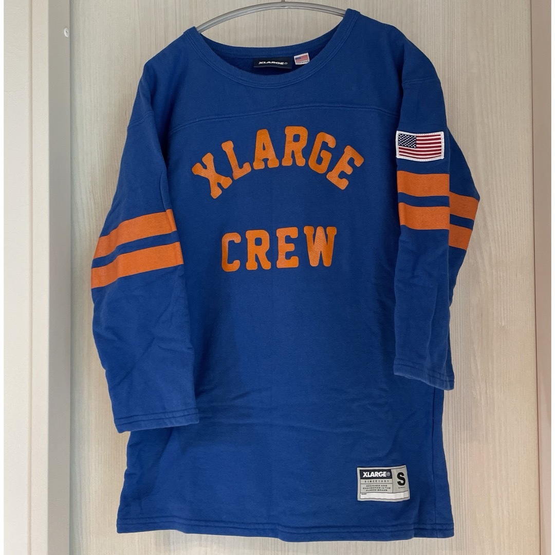 XLARGE(エクストララージ)のXLARGE フットボールTシャツ　Ssize メンズのトップス(Tシャツ/カットソー(七分/長袖))の商品写真