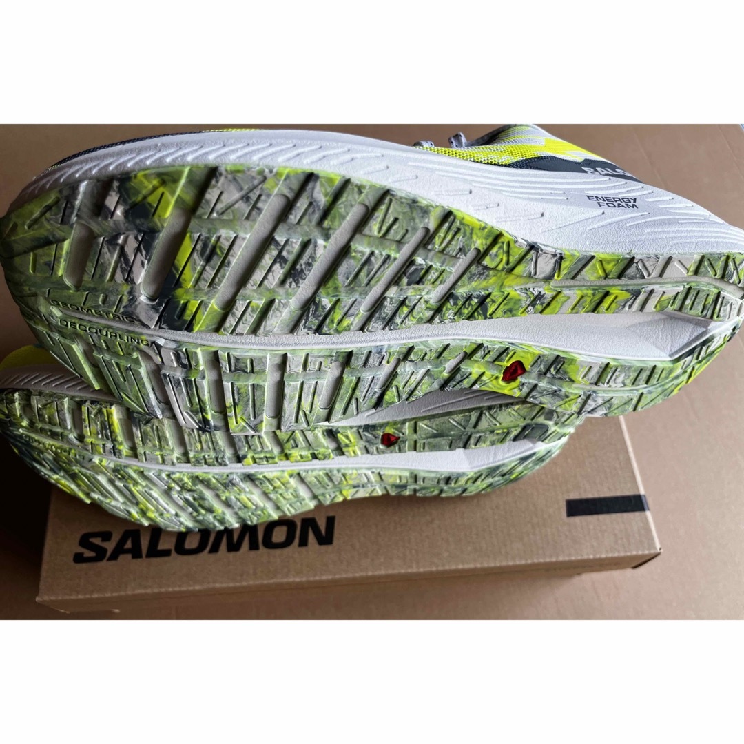 SALOMON(サロモン)の★新品 サロモン エアロ ボルト 27.5cm シューズ 靴 ランニング ラン スポーツ/アウトドアのランニング(シューズ)の商品写真