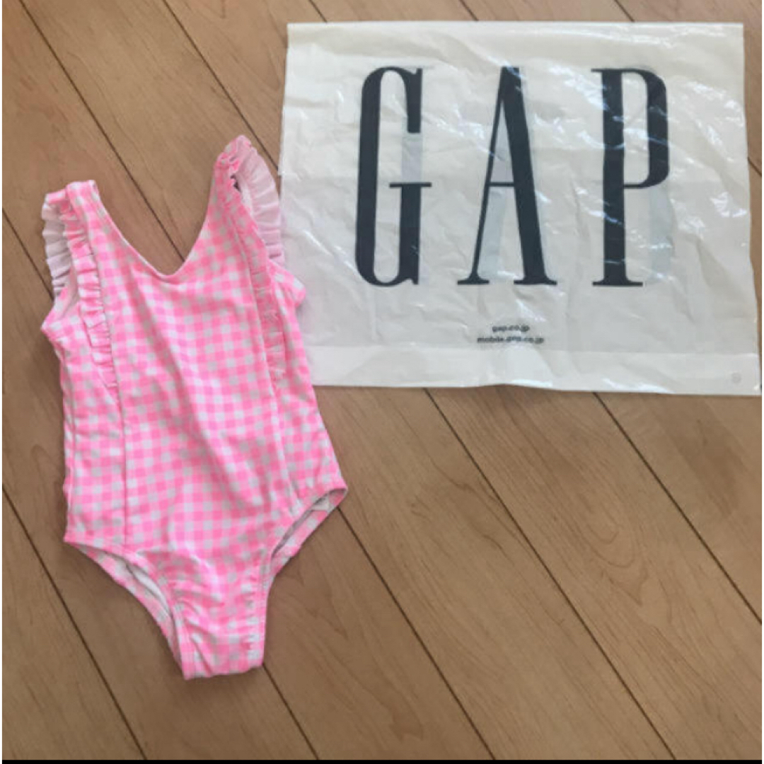 babyGAP(ベビーギャップ)の限定値下げ！新品⭐︎ 80cm gap 水着　ワンピース　ギンガムチェック キッズ/ベビー/マタニティのベビー服(~85cm)(水着)の商品写真