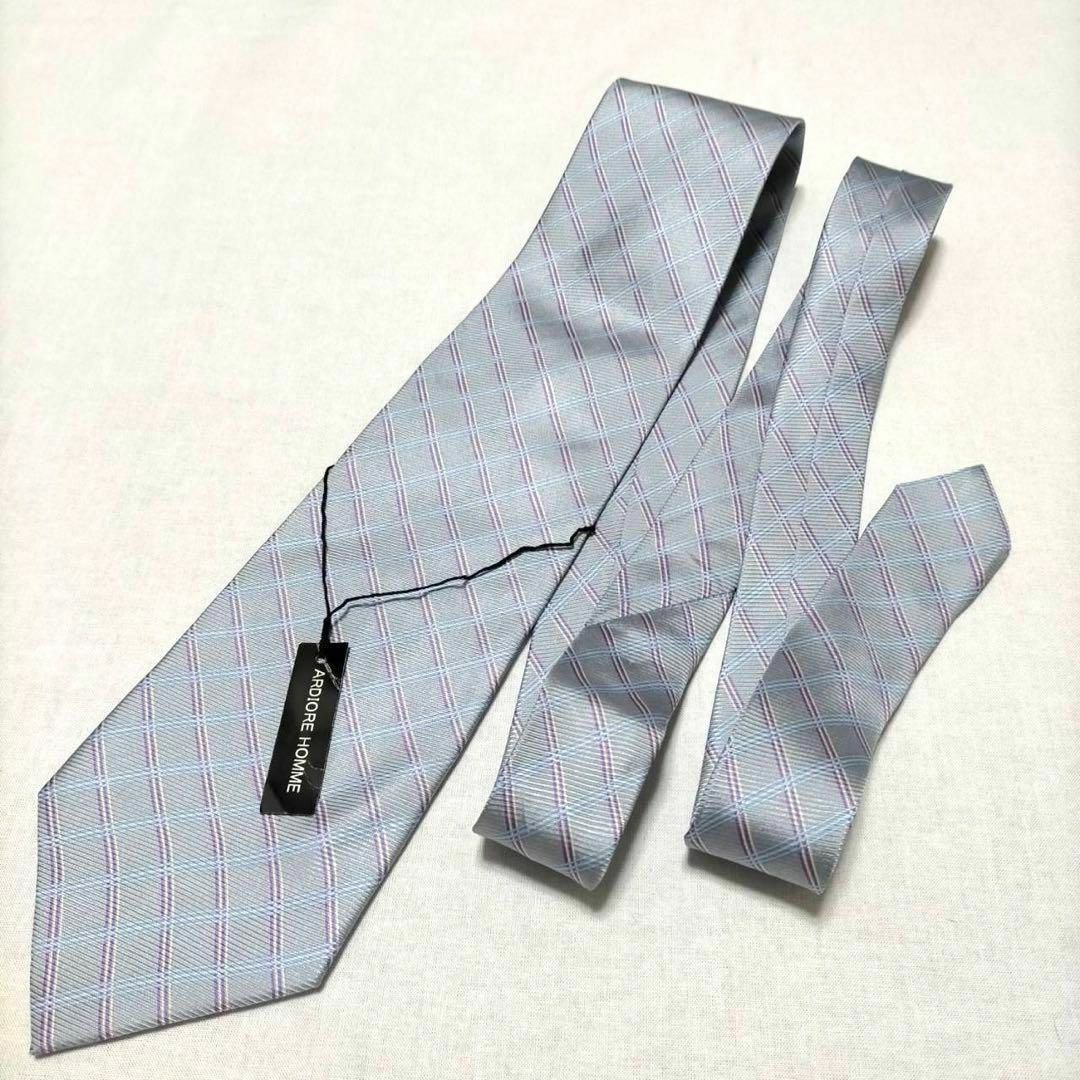 【新品】アルディオレオム ネクタイ レギュラー 光沢 ビジネス グレー シルク メンズのファッション小物(ネクタイ)の商品写真