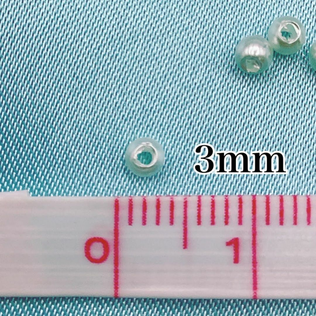 【R2633】パールビーズ　穴あり　アイボリー　3mm 500個 ハンドメイドの素材/材料(各種パーツ)の商品写真