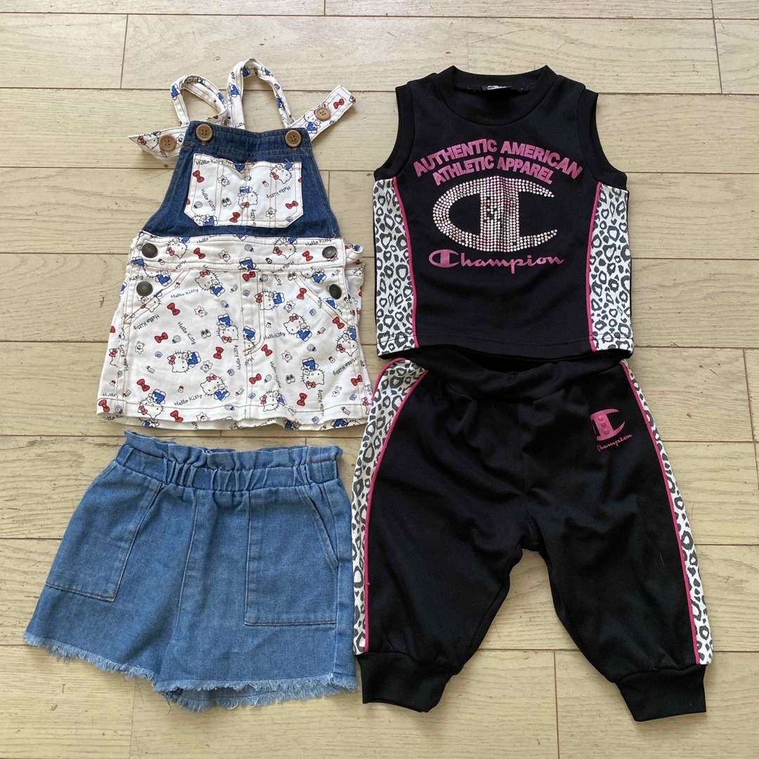 Champion(チャンピオン)の女の子　90センチ キッズ/ベビー/マタニティのキッズ服女の子用(90cm~)(ワンピース)の商品写真