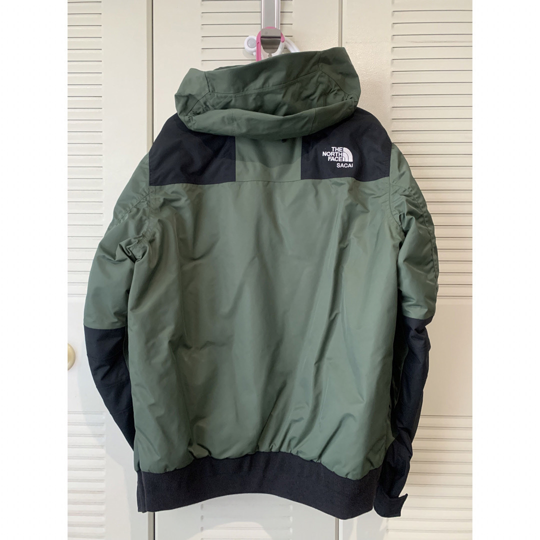 sacai(サカイ)のNORTH FACE SACAI L サカイ ノースフェイス 緑 正規品 メンズのジャケット/アウター(ダウンジャケット)の商品写真