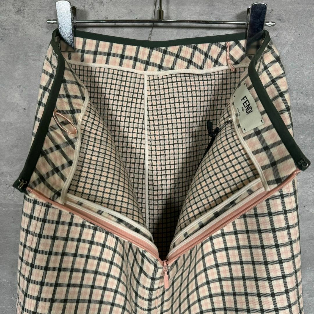 『FENDI』フェンディ (40) チェック柄ナロースカート FENDI』フェンディ (40) チェック柄ナロースカート