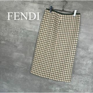 『FENDI』フェンディ (40) チェック柄ナロースカート