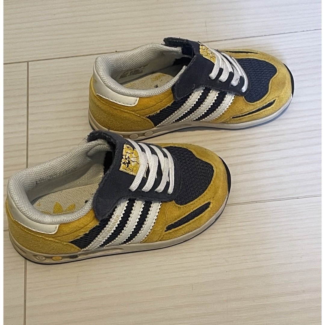 adidas(アディダス)のadidas ベビー キッズスニーカー 13cm キッズ/ベビー/マタニティのベビー靴/シューズ(~14cm)(スニーカー)の商品写真