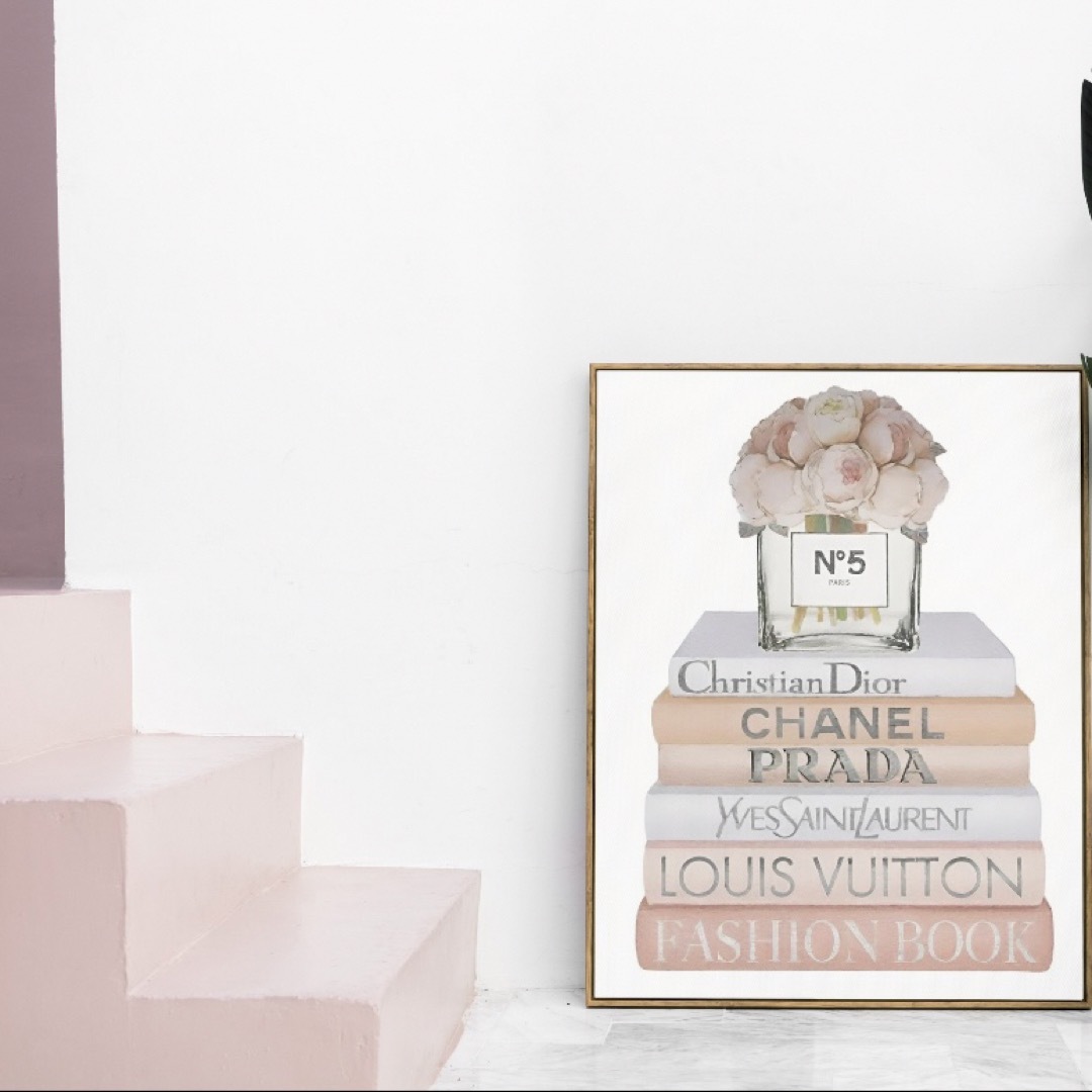 H142 アートポスター インテリア ピンク ベージュ CHANEL 可愛い ハンドメイドのインテリア/家具(アート/写真)の商品写真