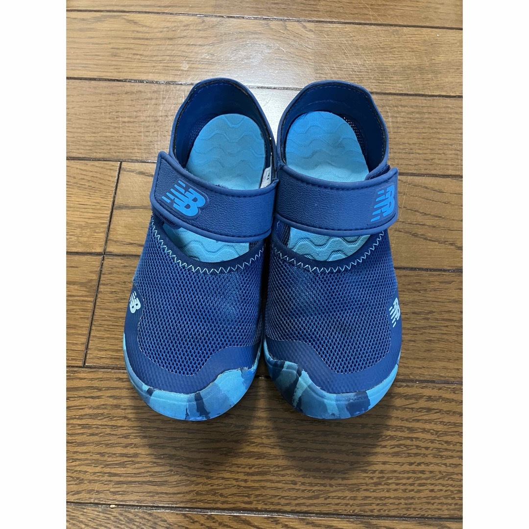 New Balance(ニューバランス)のニューバランス　サンダル　18.5cm キッズ/ベビー/マタニティのベビー靴/シューズ(~14cm)(サンダル)の商品写真