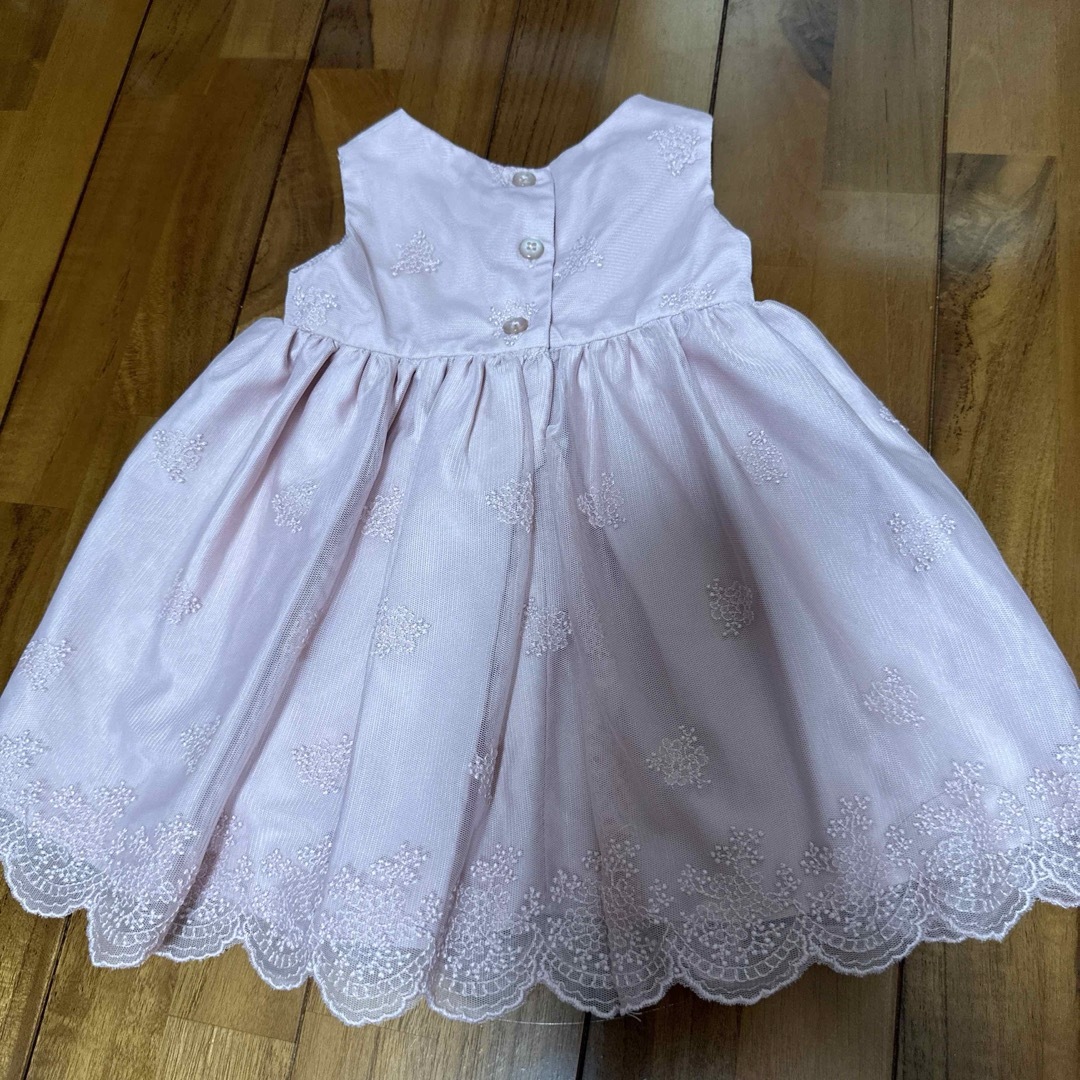 carter's(カーターズ)のくすみピンク ベビードレス 6-9M キッズ/ベビー/マタニティのベビー服(~85cm)(セレモニードレス/スーツ)の商品写真