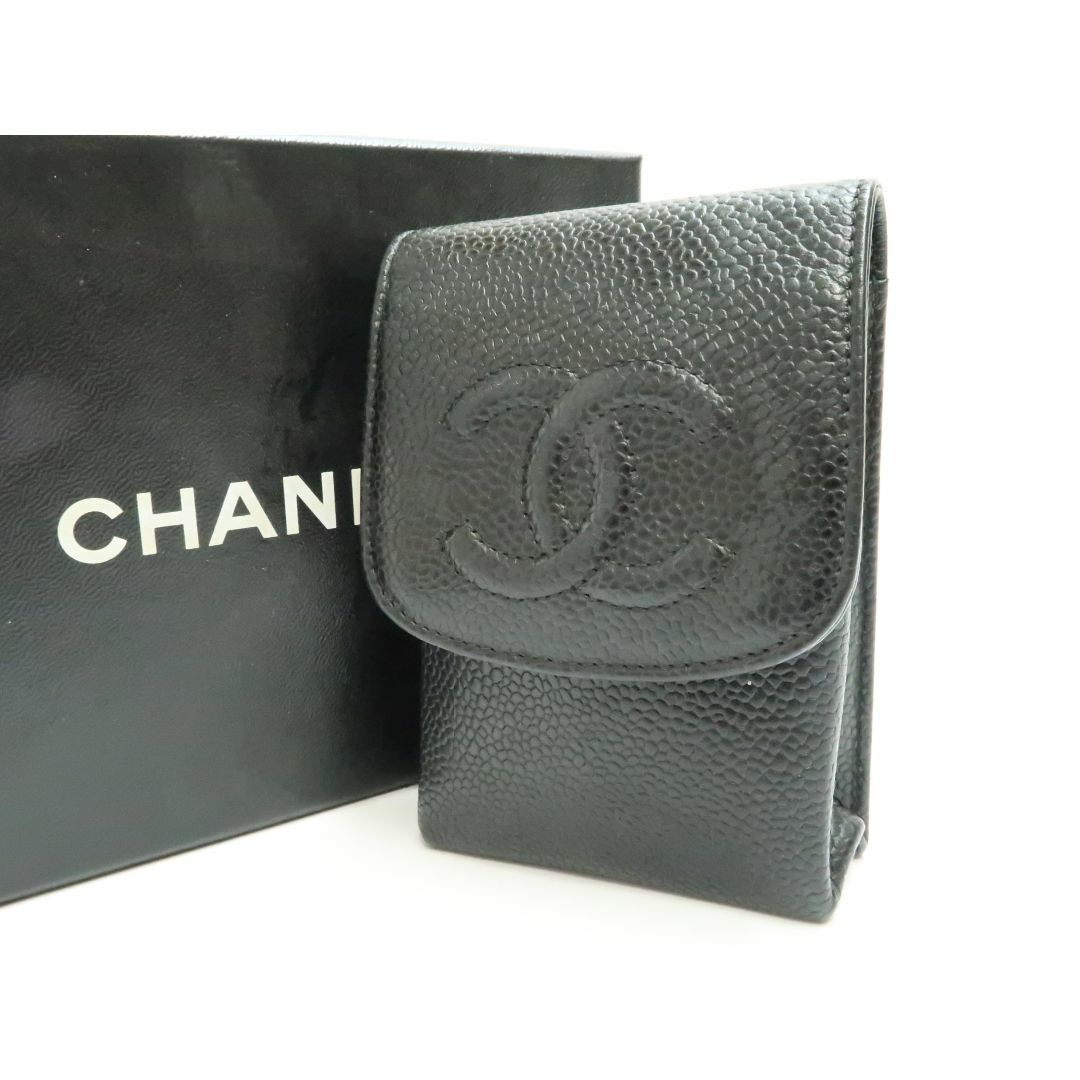 CHANEL(シャネル)のシャネル　キャビアスキン　黒色系　シガレットケース　18683803 レディースのファッション小物(その他)の商品写真