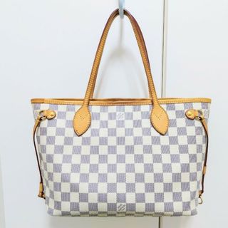 ルイヴィトン(LOUIS VUITTON)のヴィトン　ルイヴィトン　バッグ　ネヴァーフルPM　トートバッグ　アズール　白(トートバッグ)